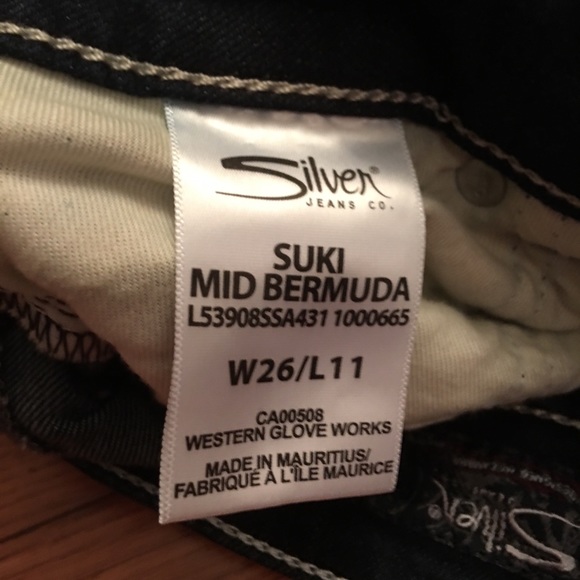 Silver Jeans Suki Bermuda Jean Shorts Size 26 - Picture 6 of 8